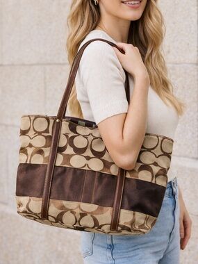 Vintage Coach Signature Stripe Tote Bag Brown Tan Canvas Large Shoulder Bag